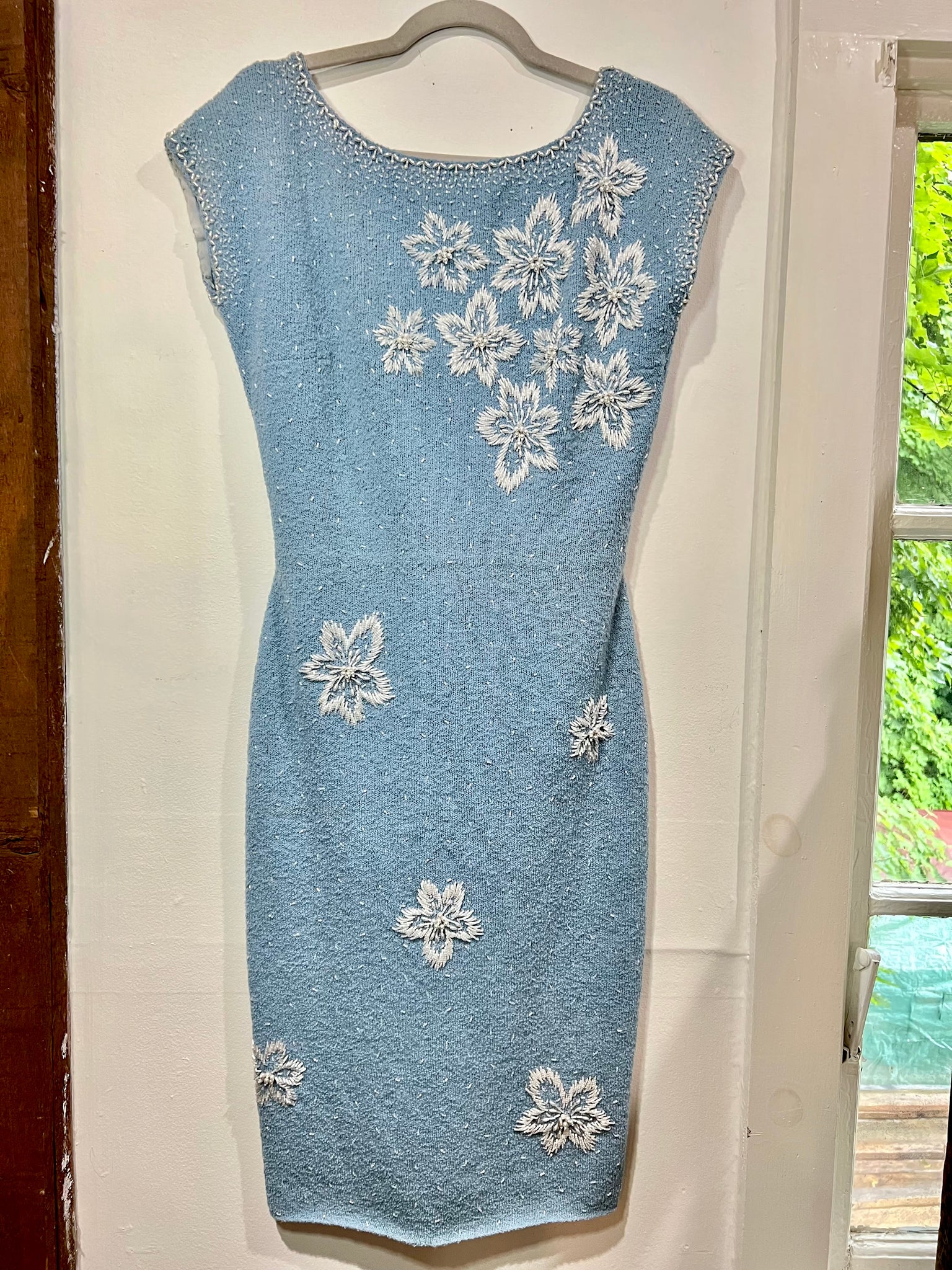 1960s Designer Gene Shelly's Wool Hand Beaded Dress – Vintage and Swoon 1960s Designer Gene Shelly's Wool Hand Beaded Dress – Vintage and Swoon